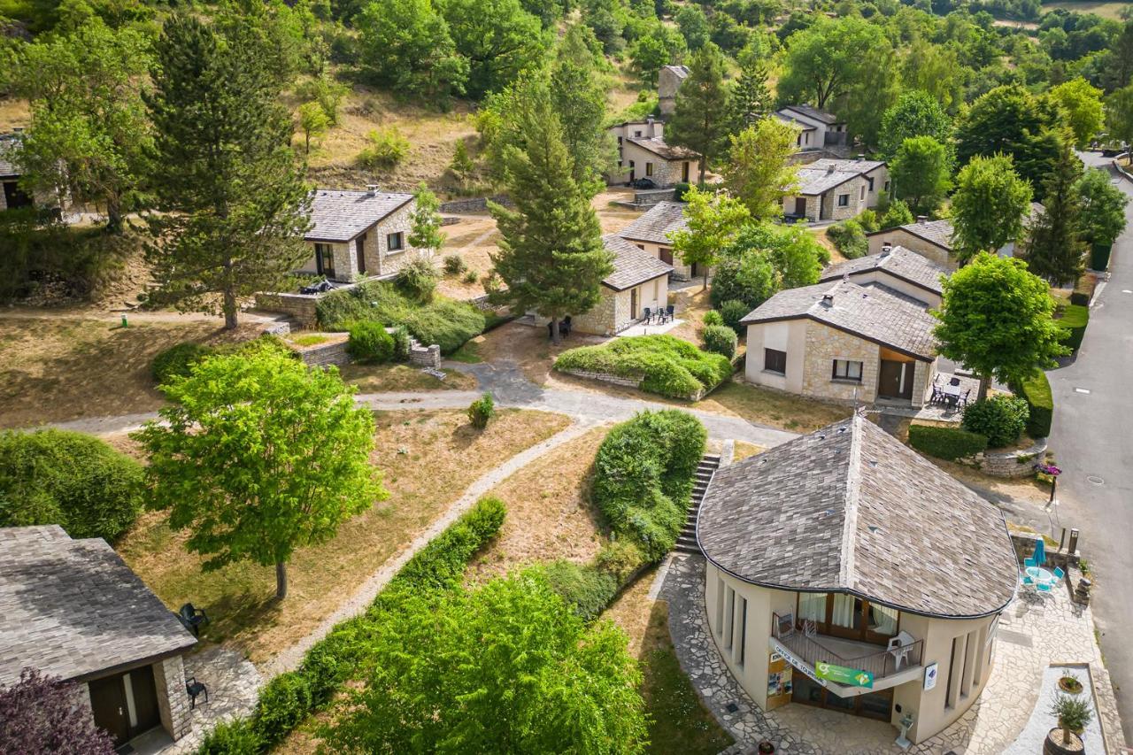 Village De Gites De Chanac Exterior photo